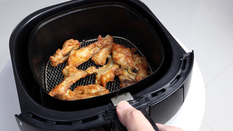 Alitas de Pollo Crujientes en Freidora de Aire: La Receta Definitiva
