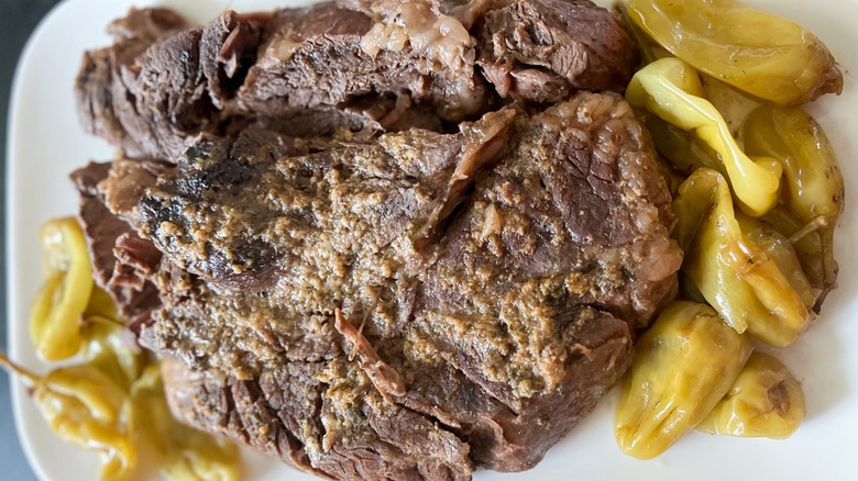 Asado de Res Mississippi en Olla de Cocción Lenta: Receta Infalible y Sabrosa