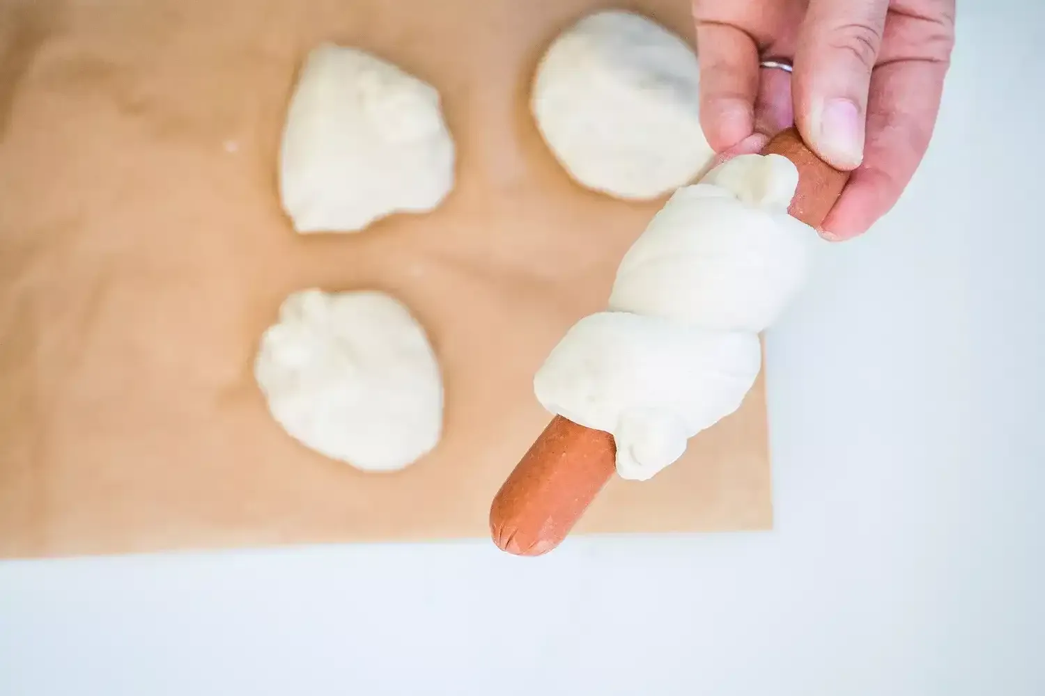 Bagel Dogs Caseros: Receta fácil de salchichas en masa de bagel