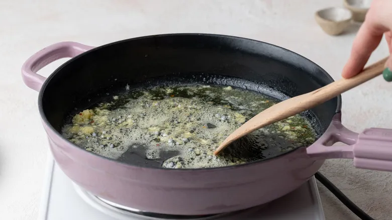 Camarones Scampi con Ajo: La Receta Clásica para un Sabor Inolvidable