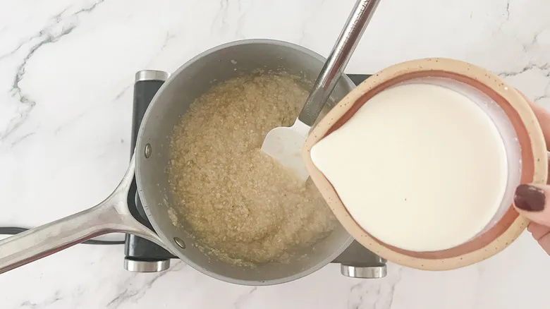 Camarones y Sémola Mediterráneos: La Fusión Culinaria Perfecta para tu Mesa