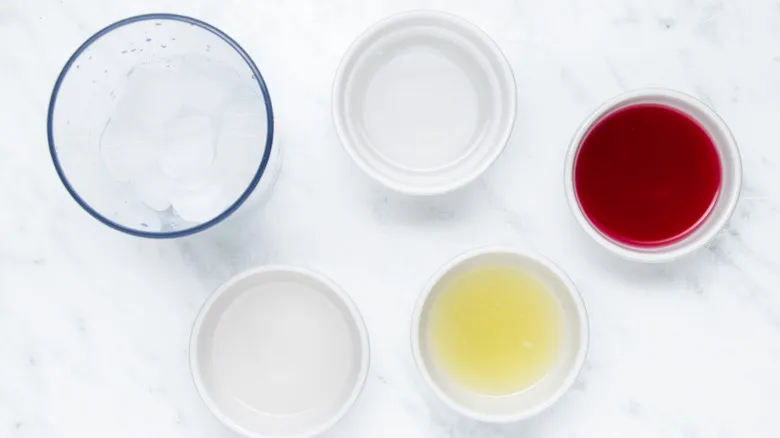 Cosmopolitan Clásico: La Receta Definitiva del Cocktail Icónico para Disfrutar Siempre