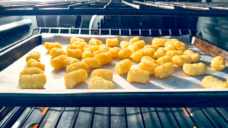 Dominando el Skillet: Bistec y Papas con Mantequilla de Ajo para Cualquier Ocasión