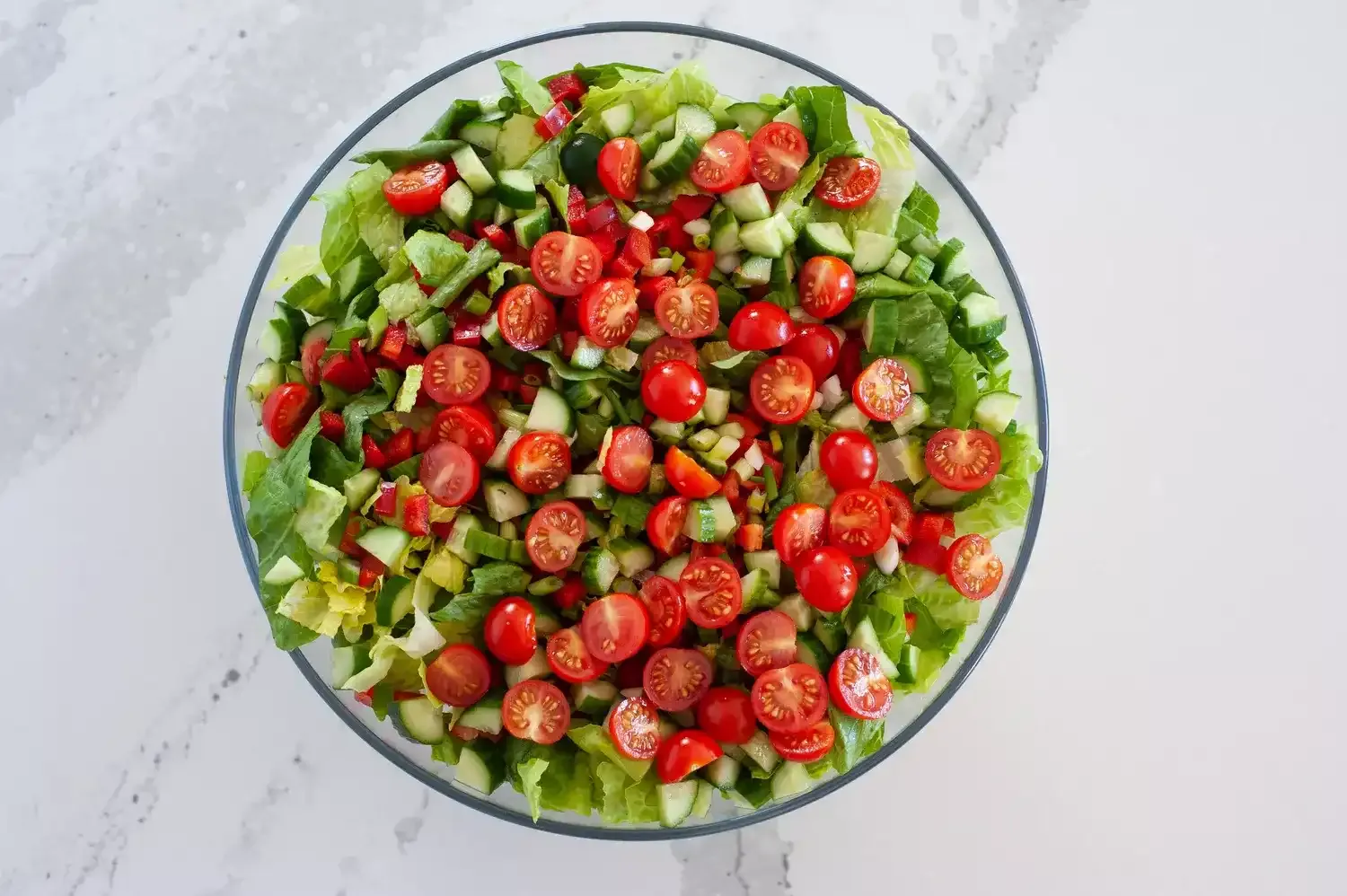 Ensalada de Pollo Tex-Mex con Aderezo de Cilantro y Limón