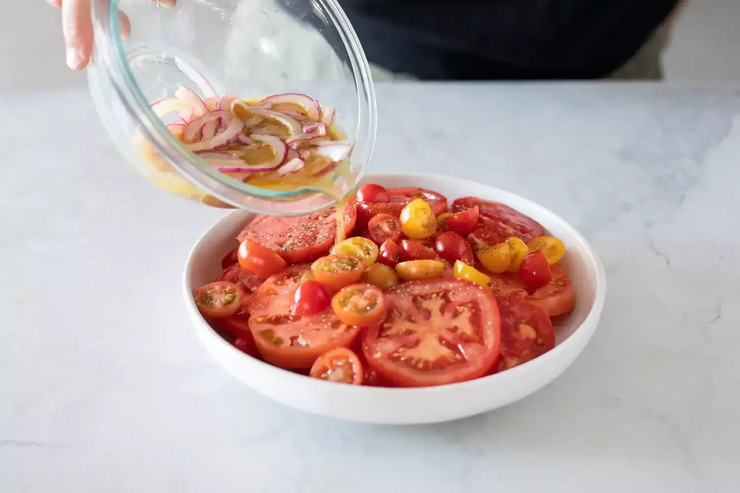 Ensalada de Tomate de Verano: Receta Fácil y Refrescante