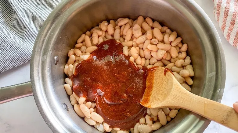 Frijoles Horneados Express: Receta Rápida y Sabrosa para Cualquier Ocasión
