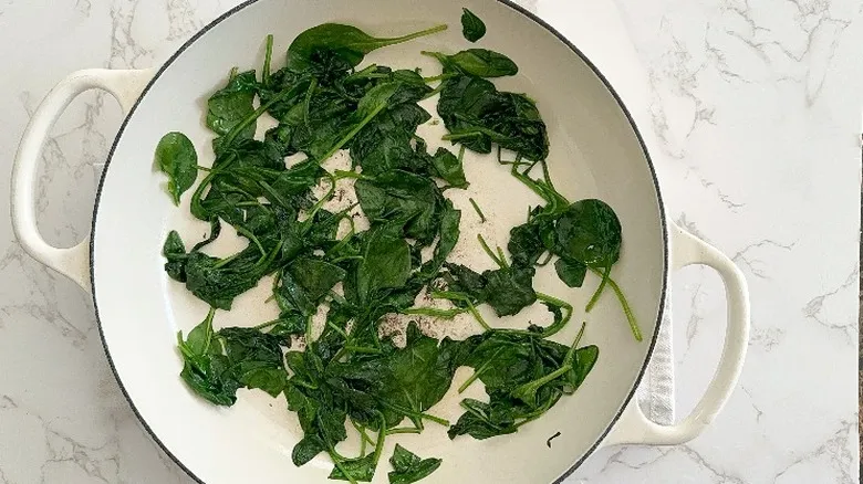 Frittata de Espinacas y Alcachofas: Receta Fácil y Saludable para un Brunch Elegante y Nutritivo
