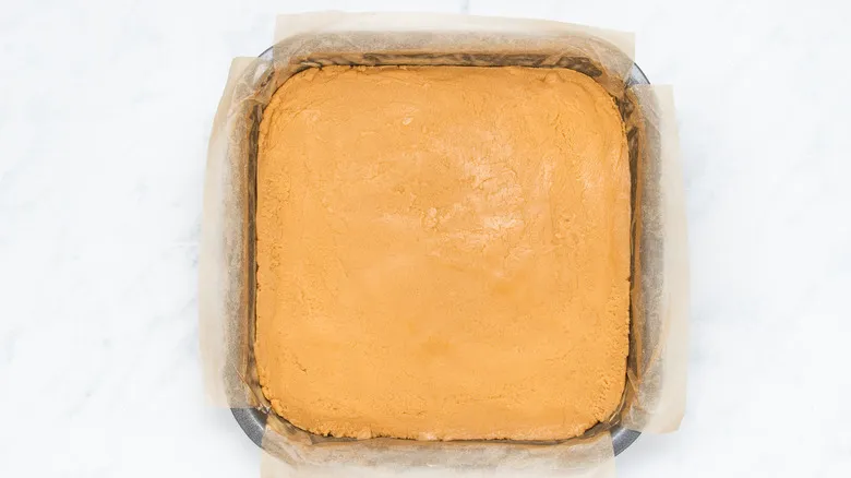 Fudge Casero de 4 Ingredientes: La Receta Irresistible y Fácil que Cambiará tu Paladar