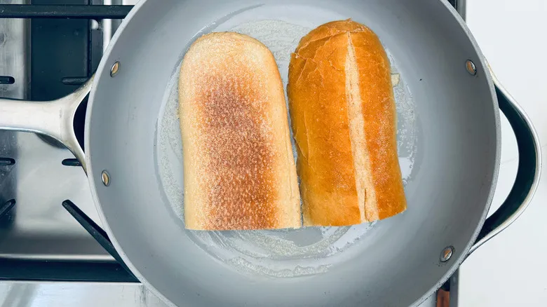 La Guía Definitiva del Sándwich Chopped Cheese: Receta Auténtica al Estilo Bodega de Nueva York