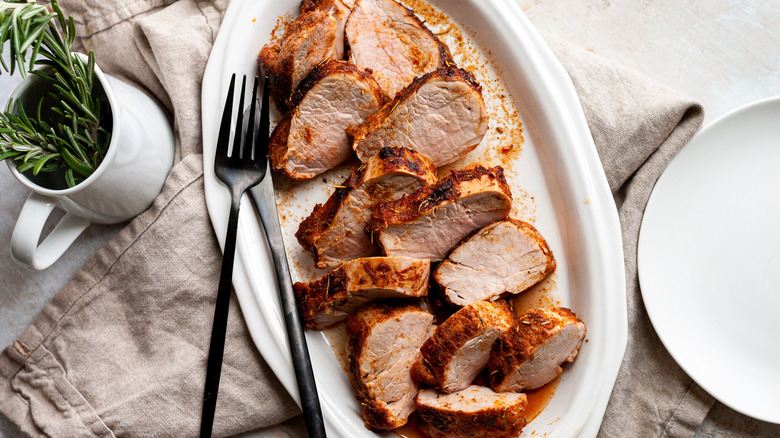 Lomo de Cerdo Asado Perfecto: Receta Fácil para un Plato Jugoso y Tierno Siempre