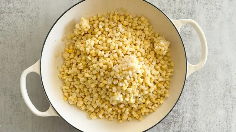 Maíz Cremoso Casero: La Receta de Confort Perfecta para Cualquier Temporada