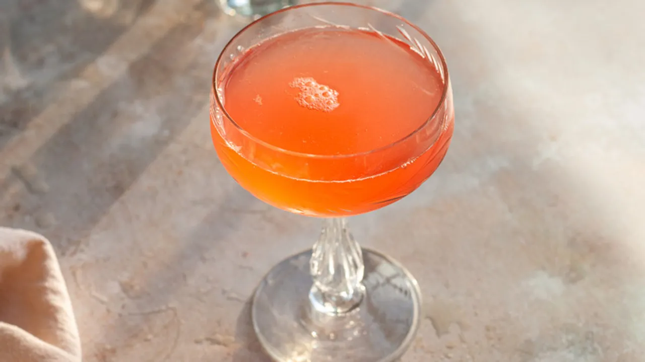 Mary Pickford Cocktail: Un Clásico Eterno de Ron y Glamour de Hollywood