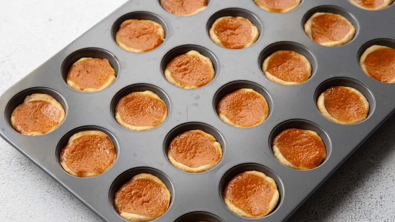 Mini Tartaletas Festivas de Calabaza y Arándanos: Receta Ideal para tus Celebraciones