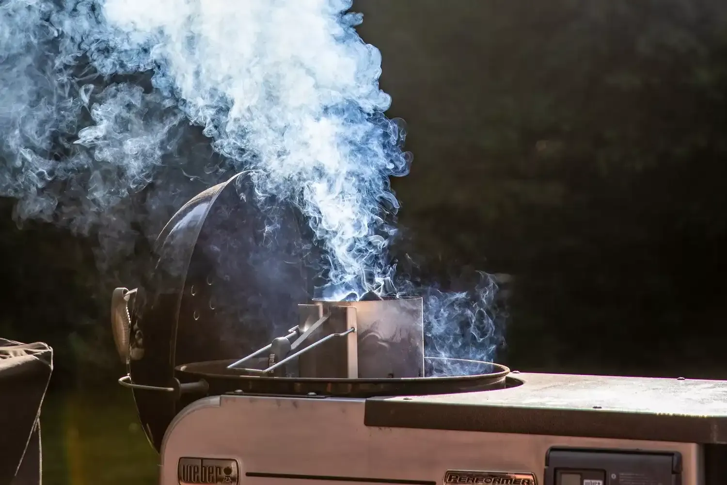 Ostras a la parrilla con mantequilla de miso picante" - Título SEO: "Receta de Ostras a la parrilla con mantequilla de miso