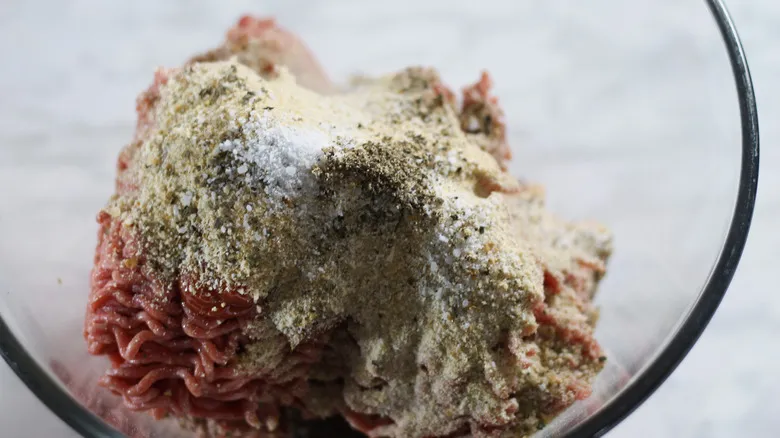 Pastel de Carne Relleno de Huevo: La Receta Definitiva para una Cena Inolvidable y Nutritiva