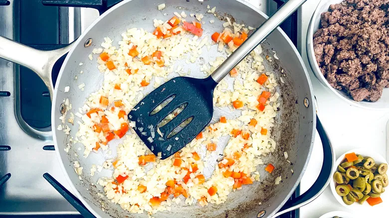 Picadillo Cubano Clásico: Receta Auténtica para un Sabor Inolvidable y Rápido