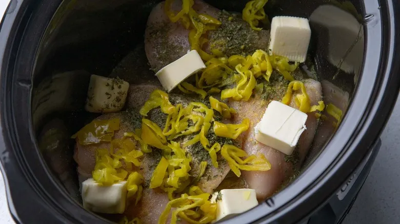 Pollo Mississippi en Olla de Cocción Lenta: Receta Fácil y Casera Sin Sobres