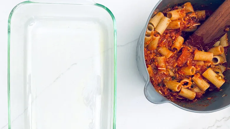 Receta de Pasta con Pizza y Pepperoni: El Plato Evergreen Familiar Definitivo