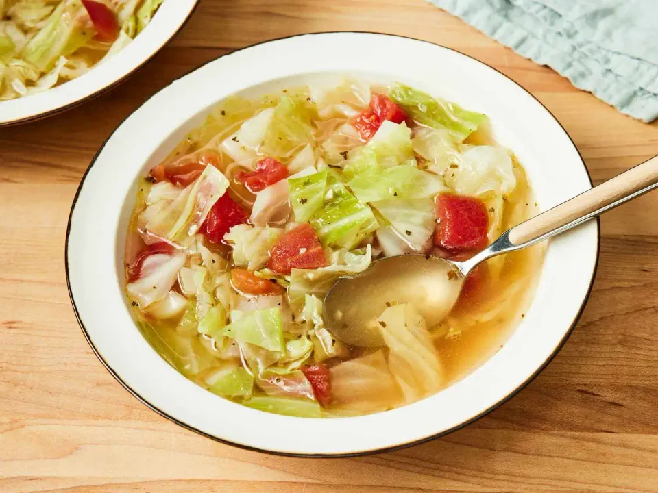 Sopa de repollo curativa