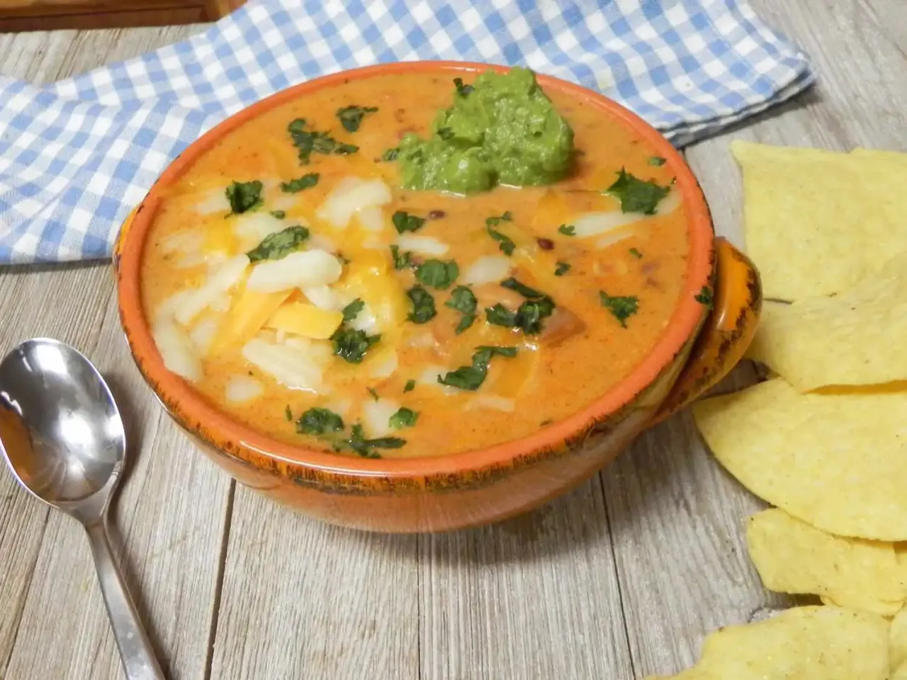 Sopa de Tacos con Queso de 5 Ingredientes