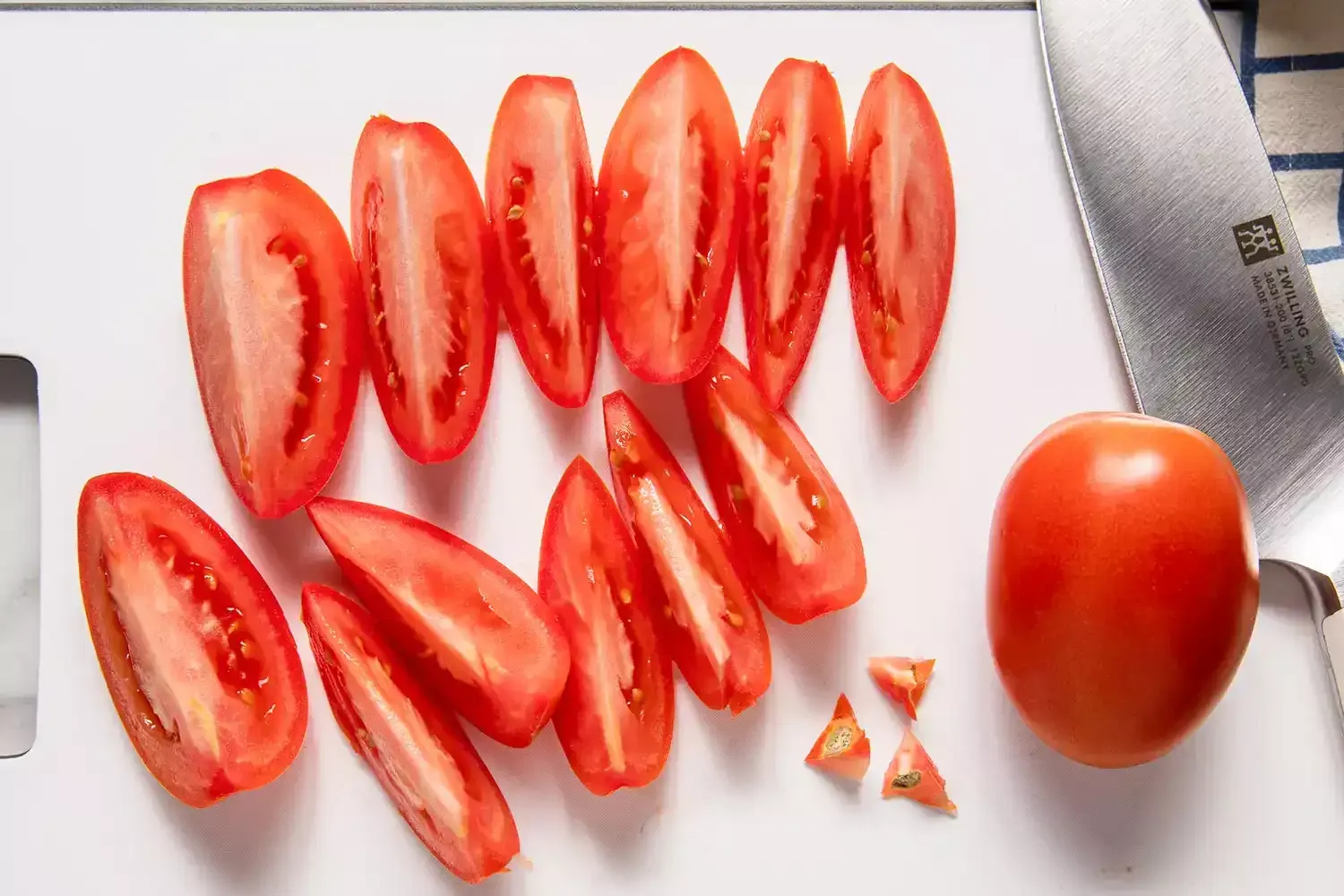 Revuelto de Huevo con Tomate Chino al Estilo Latino