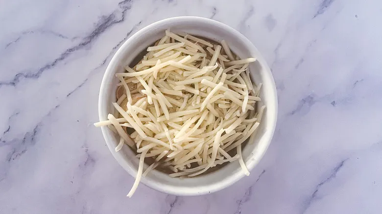 Sopa de Cebolla Francesa en Olla Lenta: El Secreto del Sabor Profundo y Sin Esfuerzo