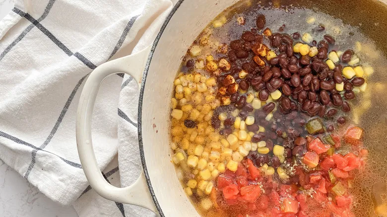 Sopa de Tacos Casera: Receta Fácil en Una Sola Olla para Cenas Rápidas