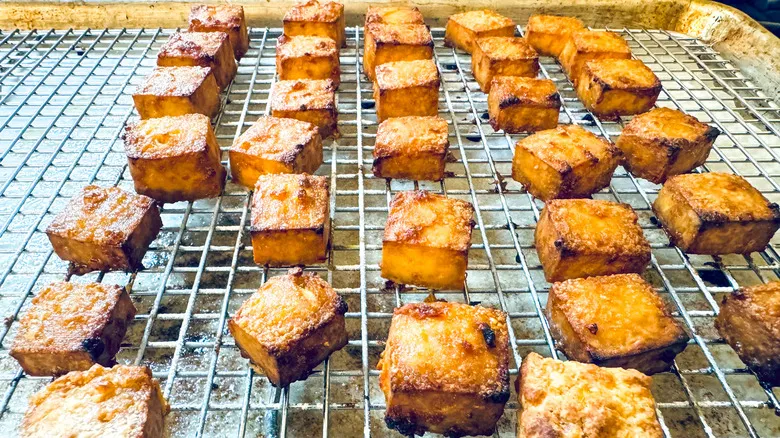Tofu Crujiente al Horno: La Guía Definitiva para una Textura Perfecta y Sabor Irresistible