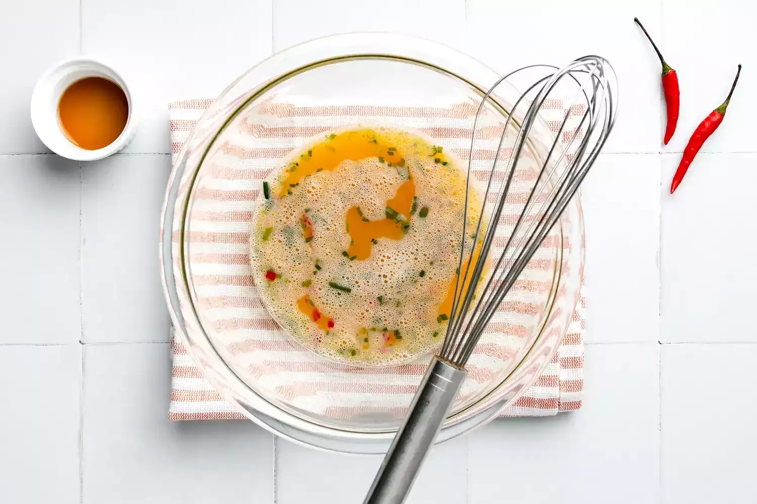 Tortilla Tailandesa con salsa de pescado y arroz jazmín